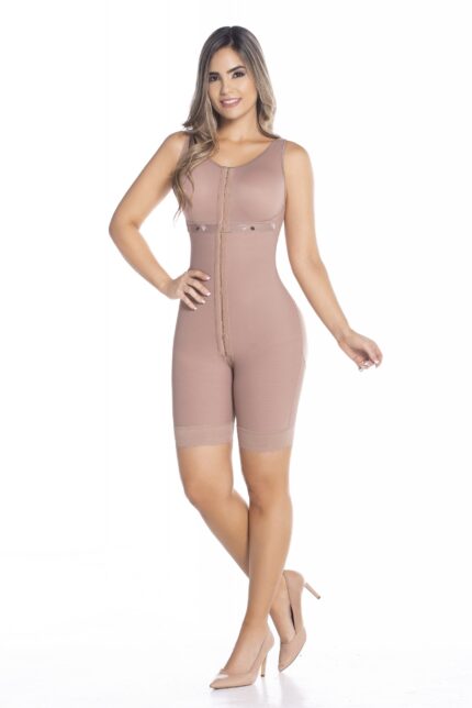 Faja segunda etapa con brasier media pierna 3039 MeliBelt, vista frontal