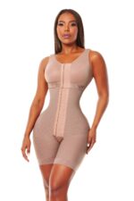 Faja segunda etapa con brasier media pierna 3039 MeliBelt, otra vista frontal